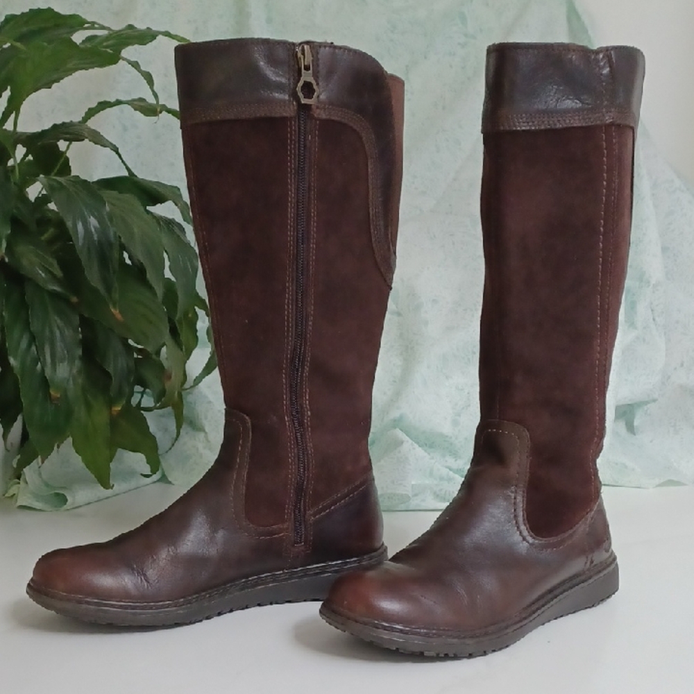 Timberland Dark Brown Suede and Leather 14" Under Knee Boots